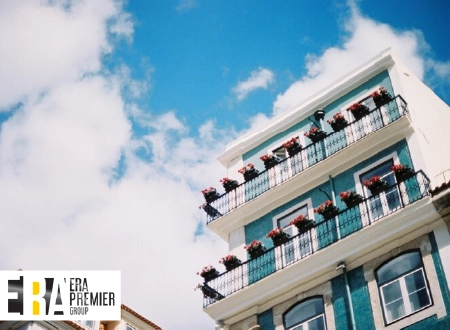 buying land custom home canada